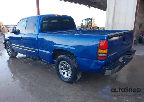 2003 Chevrolet Silverado 1500 Ls z USA, uszkodzony, nr VIN 2GCEC19V931302803